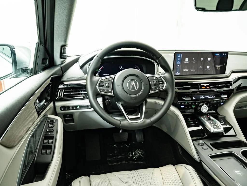 New 2026 Solar Silver Metallic Acura Advance Package image 4