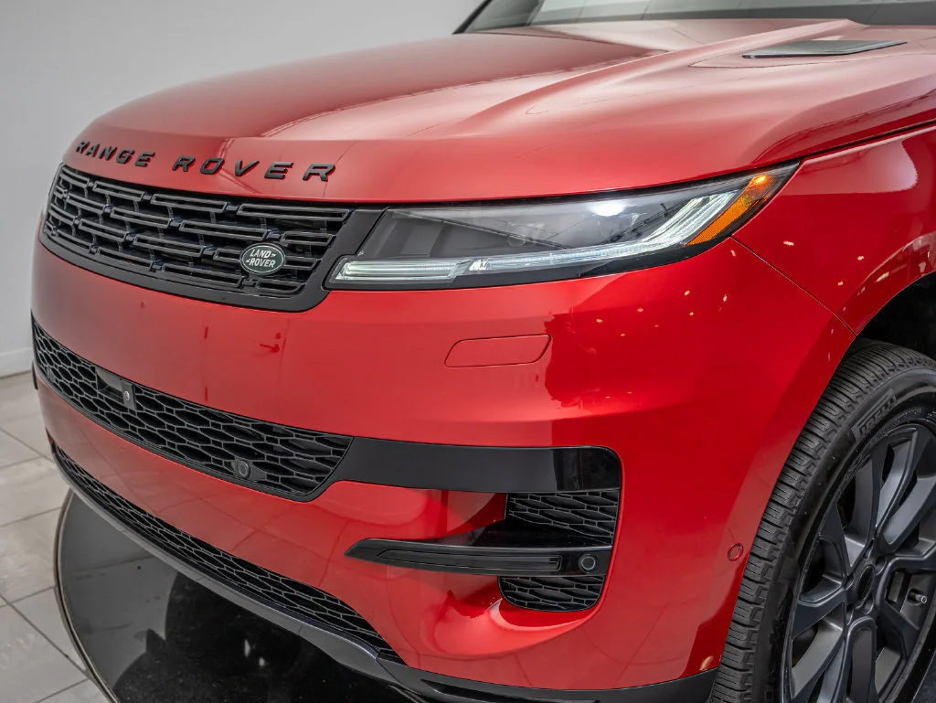 Used 2026 Firenze Red Metallic Land Rover SE image 16