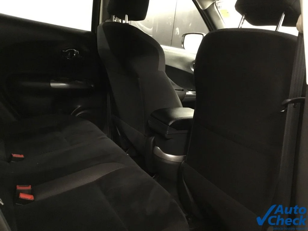 Used 2017 Silver Nissan SV image 32