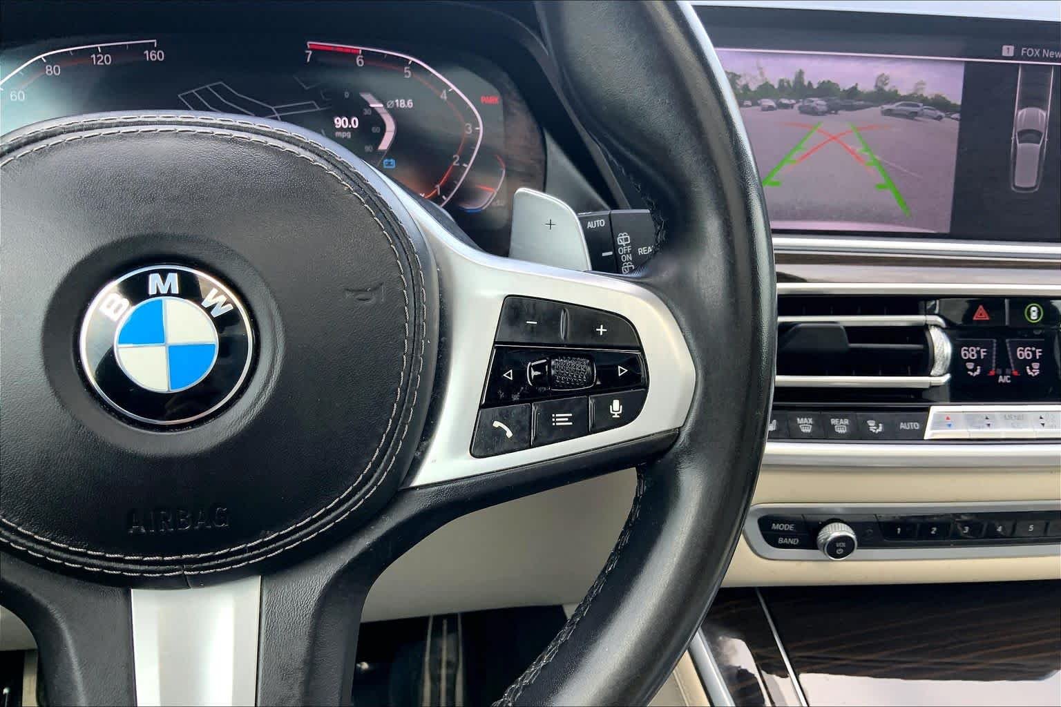 Used 2019 Sunstone Metallic BMW xDrive50i image 25