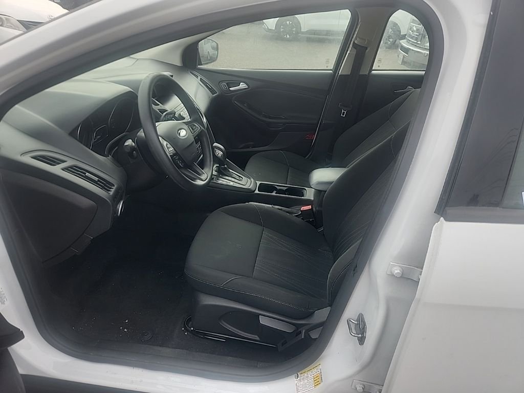 Used 2018 White Ford SE image 18