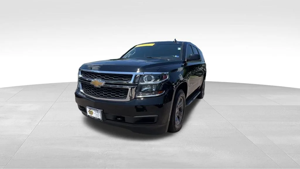 Used 2020 Black Chevrolet LS image 4