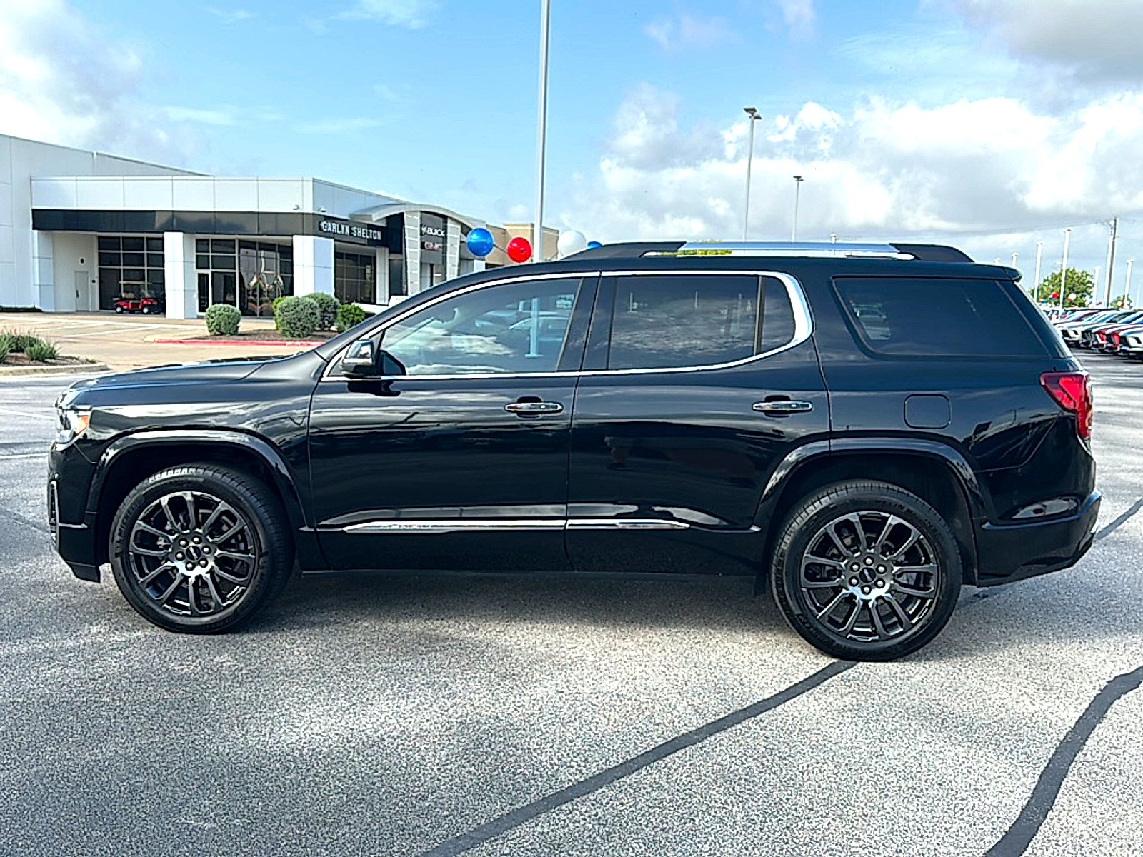 Used 2023 Ebony Twilight Metallic GMC Denali image 5