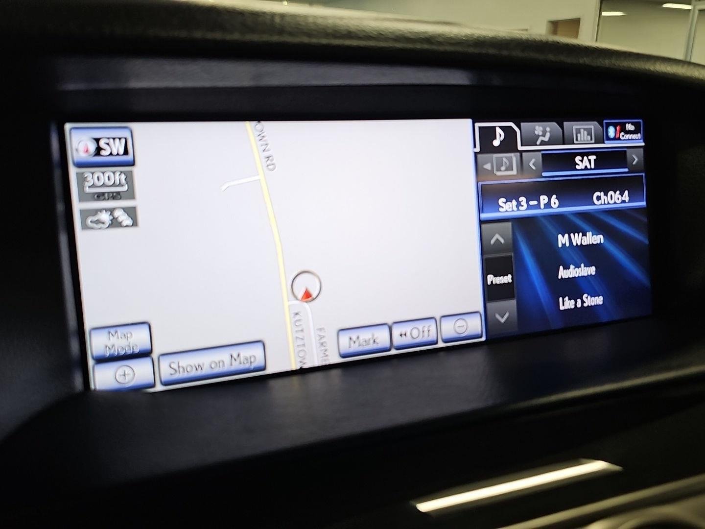 Used 2014 Obsidian Lexus 4DR SDN RWD image 16