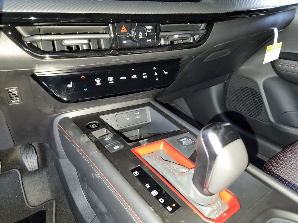 New 2026 Scarlet Ember Tintcoat Nissan SR image 17