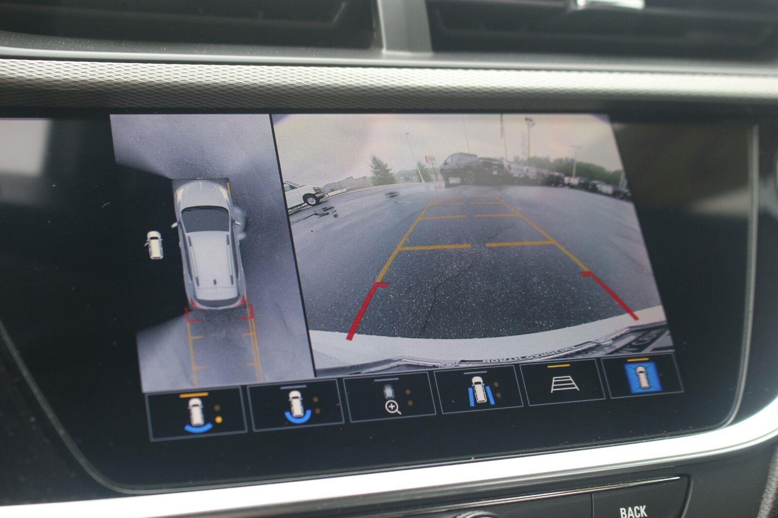 Used 2022 White Frost Tricoat Buick Essence image 23