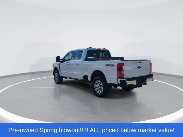 Used 2024 White Ford Lariat image 6