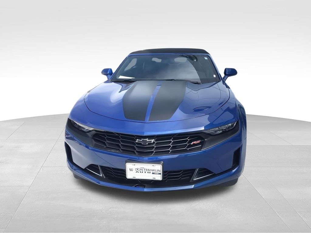 Used 2022 Blue Chevrolet 2LT image 4