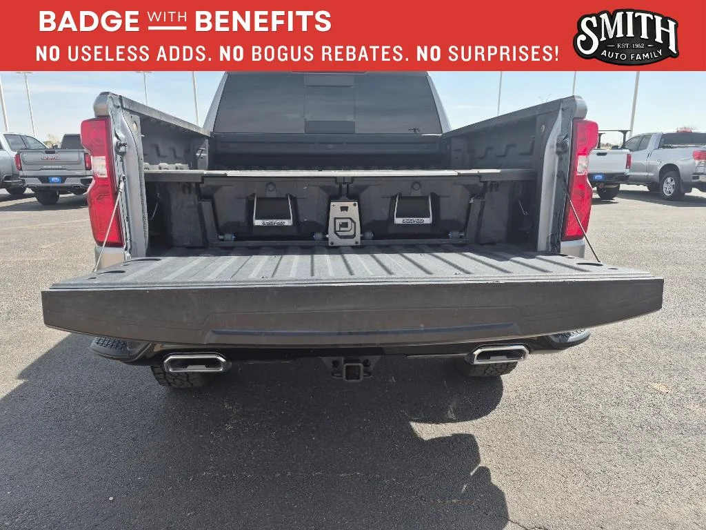 Used 2025 Sterling Gray Metallic Chevrolet LT Trail Boss image 12