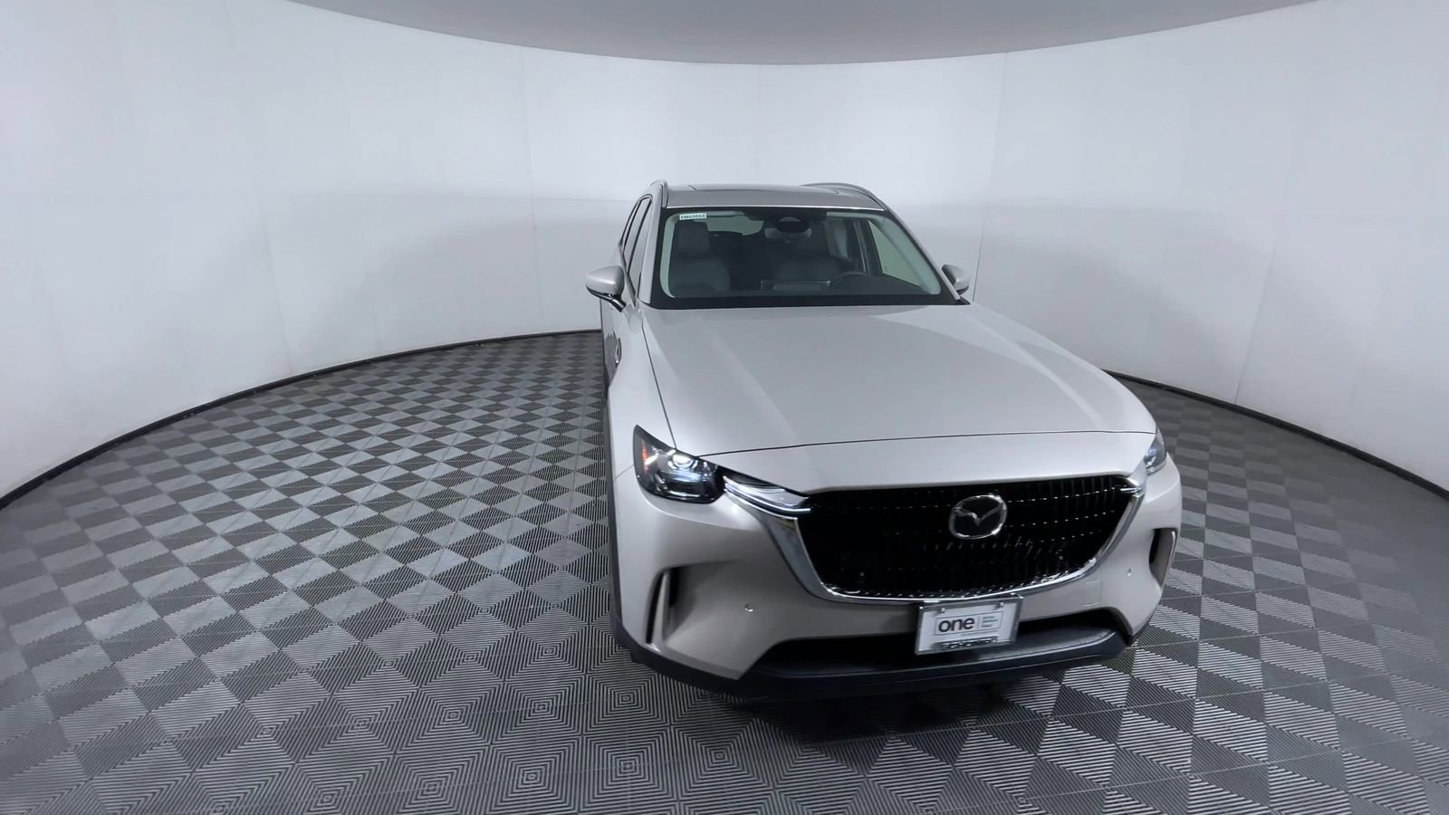 New 2026 Platinum Quartz Metallic Mazda Preferred image 2