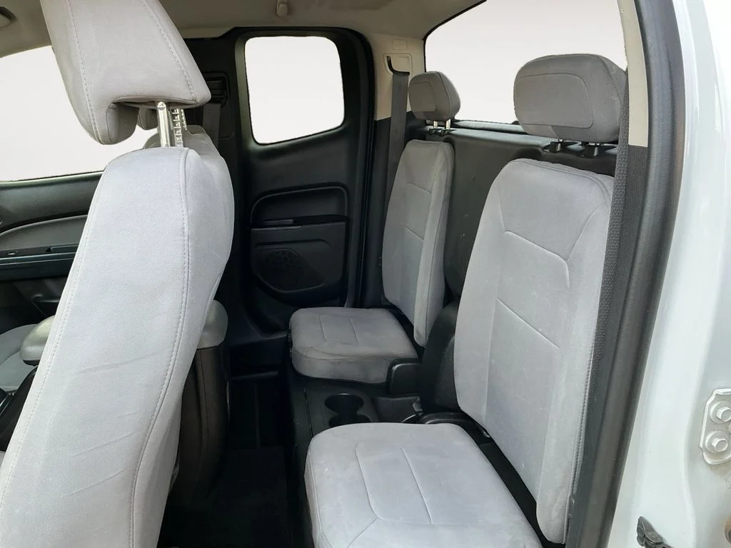 Used 2016 White Chevrolet Work Truck image 17