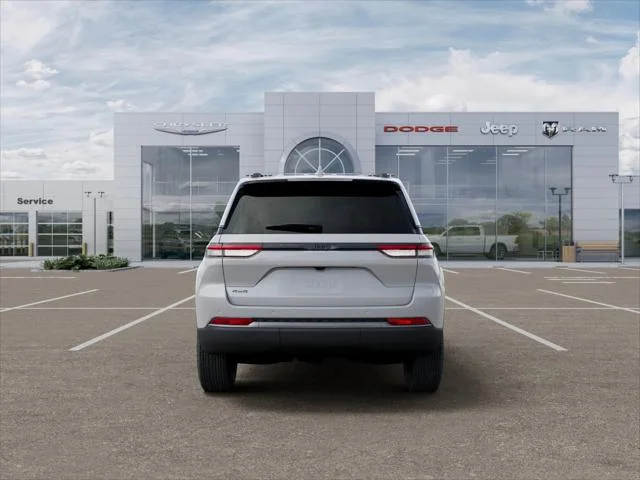 New 2026 Bright White Clear-Coat Exterior Paint Jeep Altitude image 33