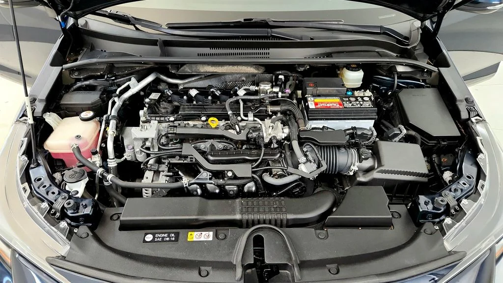 Used 2019 Blue Toyota SE image 15