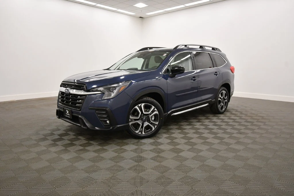 Used 2024 Subaru Ascent Limited with VIN 4S4WMASDXR3436379 for sale in Rochester, Minnesota