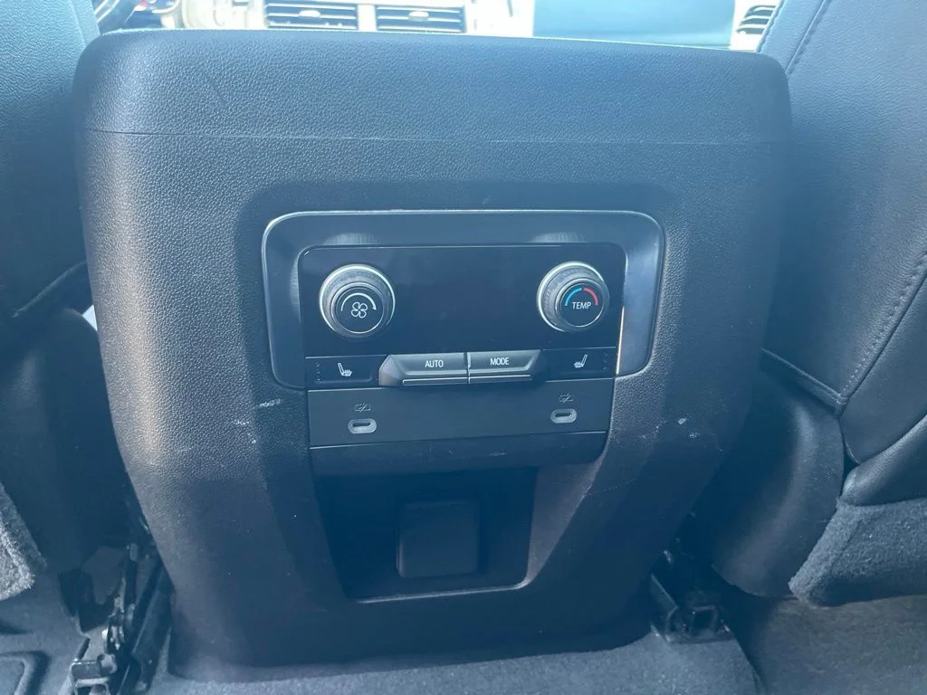 Used 2021 Gray Chevrolet Premier image 20