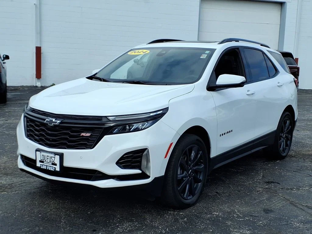 Used 2024 White Chevrolet RS image 8