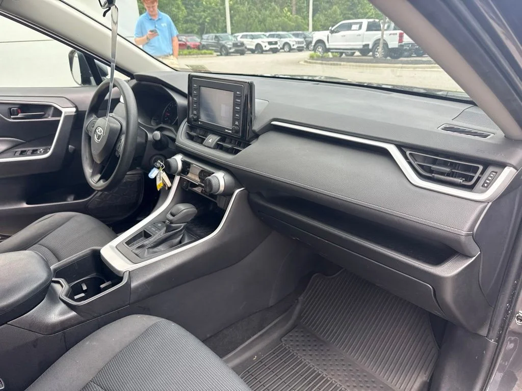 Used 2022 Magnetic Gray Metallic Toyota LE image 33