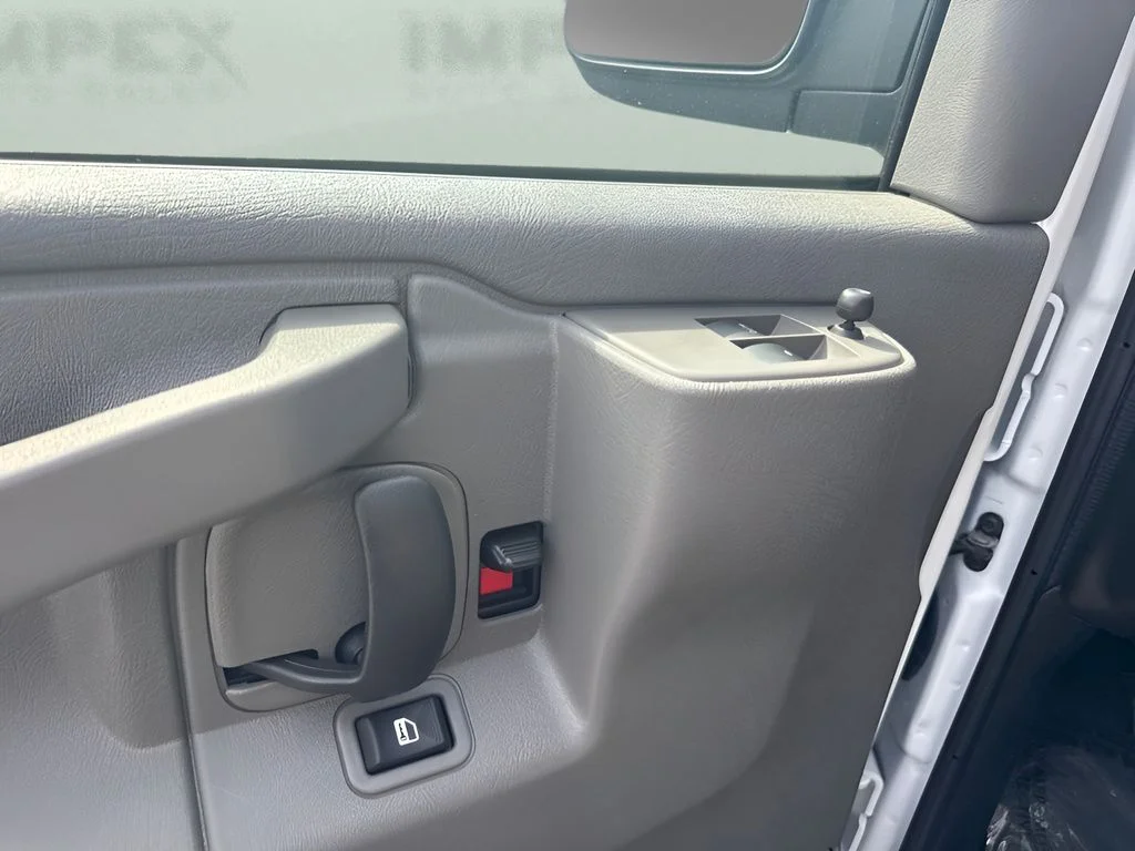 Used 2025 White Chevrolet LS image 15