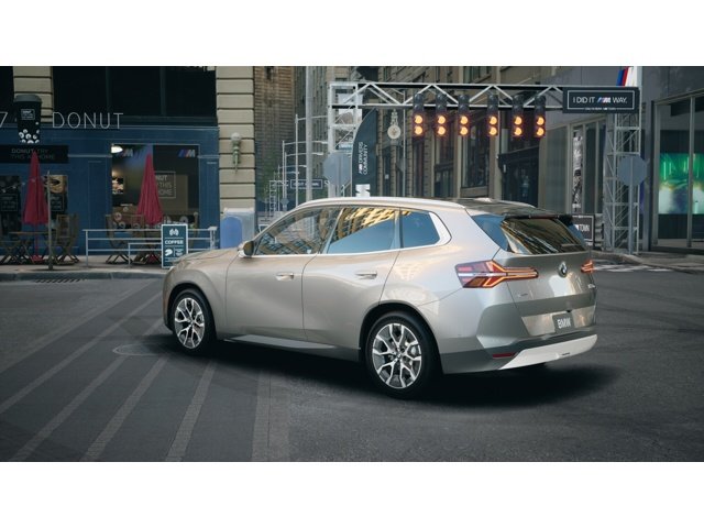 New 2026 Skyscraper Grey Metallic BMW 30 xDrive image 2