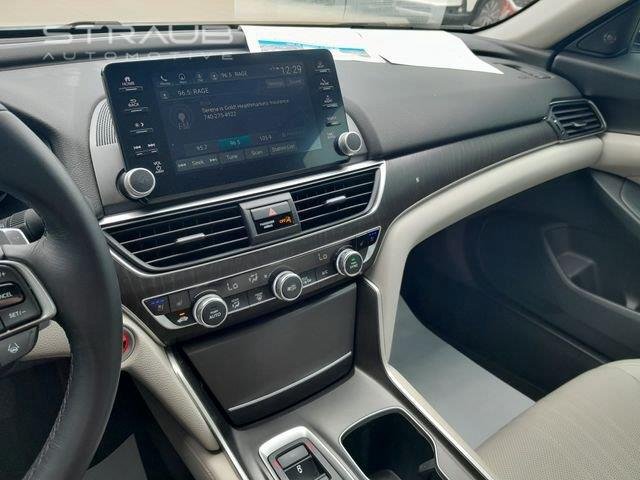 Used 2019 Platinum White Pearl Honda Touring image 20