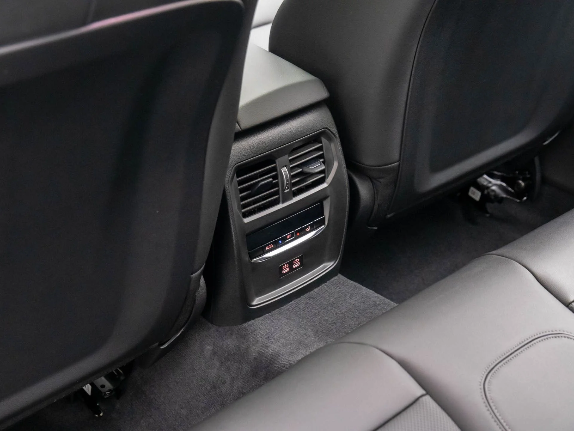 Used 2026 Black BMW 330i xDrive image 20