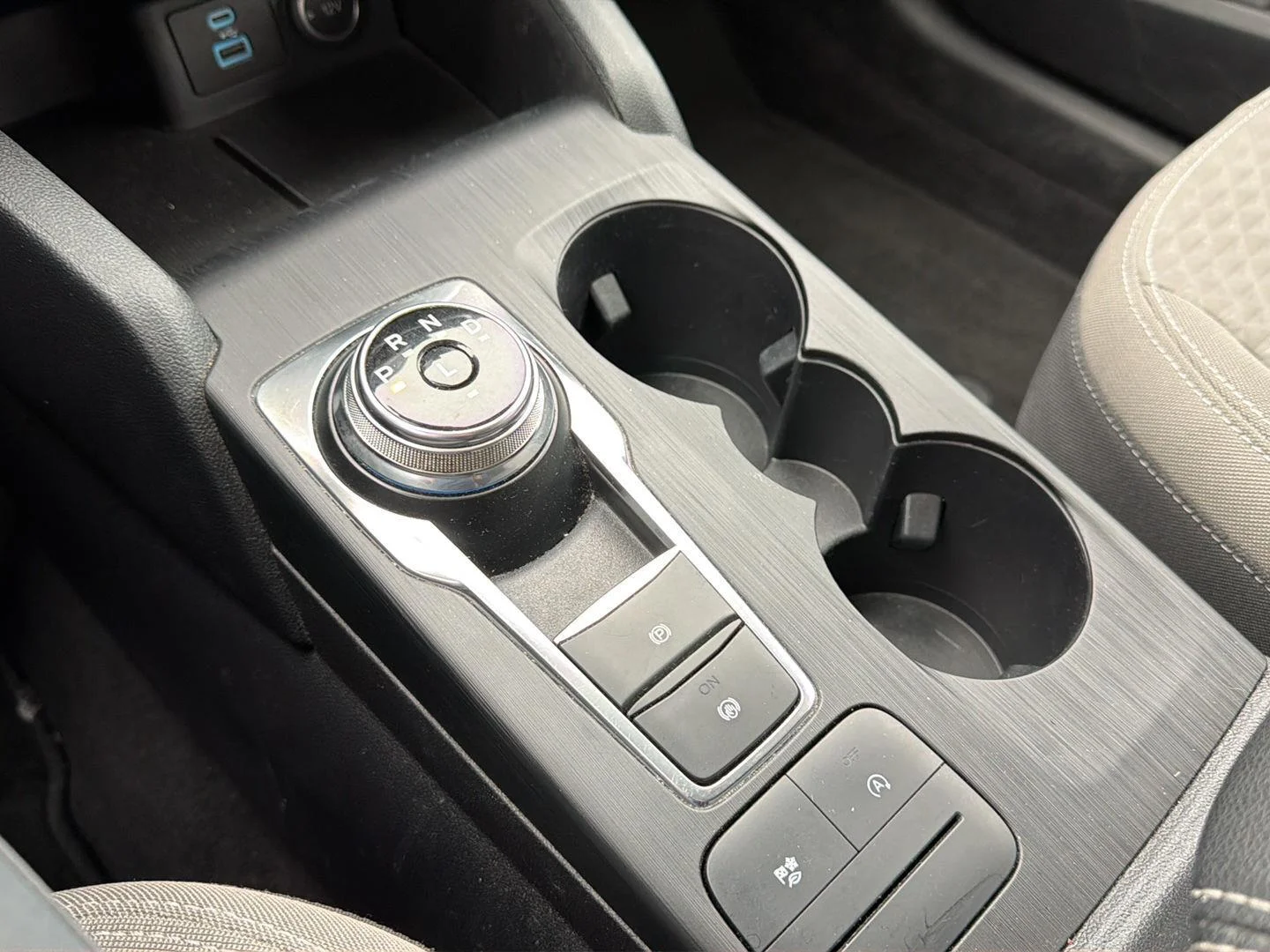 Used 2021 Velocity Blue Ford SE image 15