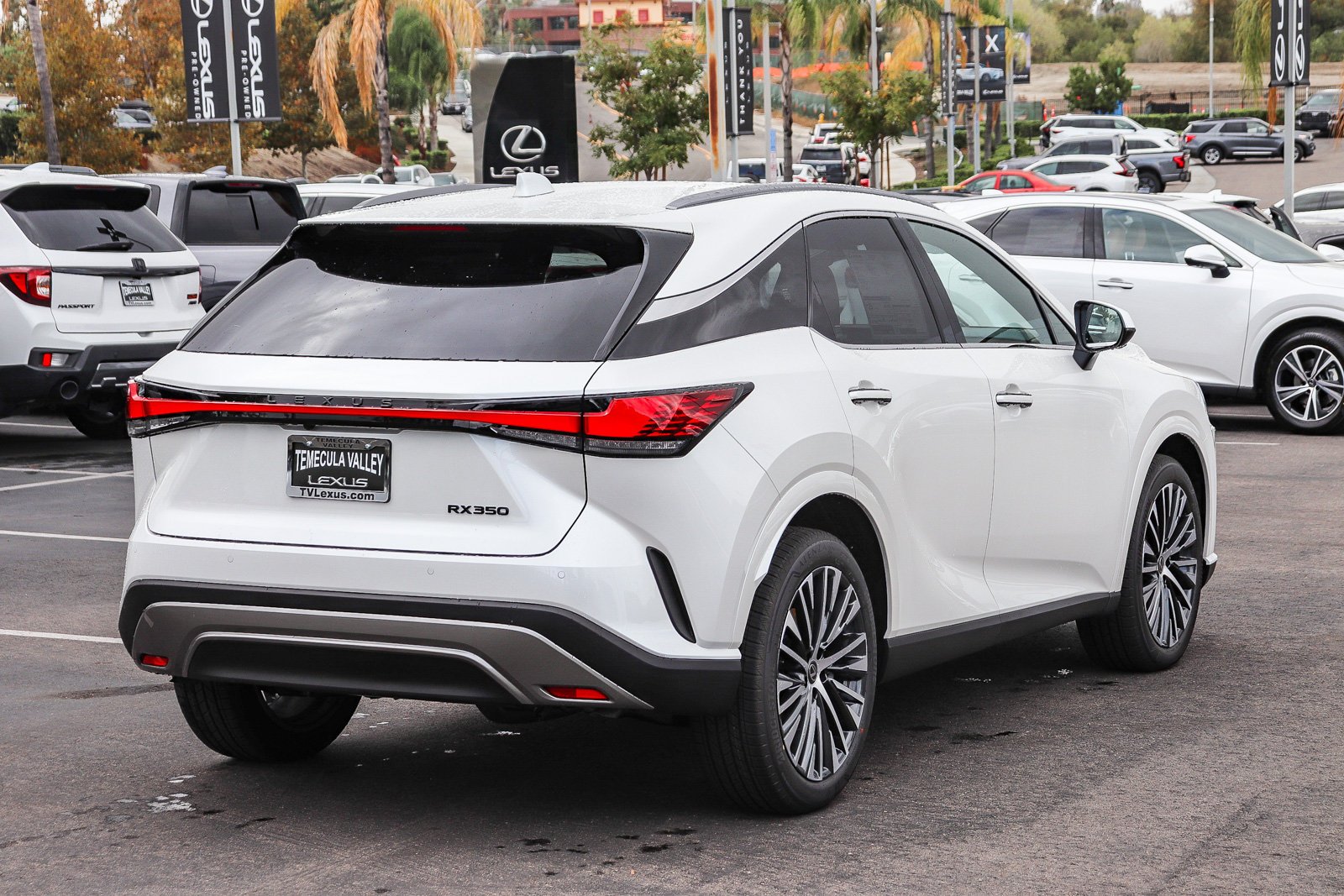 New 2026 Eminent White Pearl Lexus  350 PREMIUM+ image 7