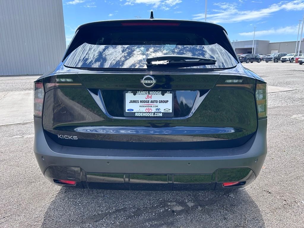 Used 2025 Black Nissan SV image 7
