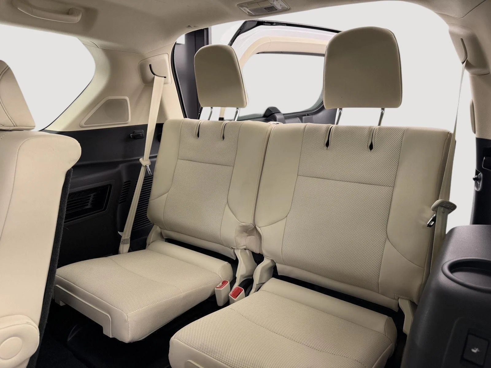 Certified Used 2023 Eminent White Pearl Lexus GX 460 Premium image 27
