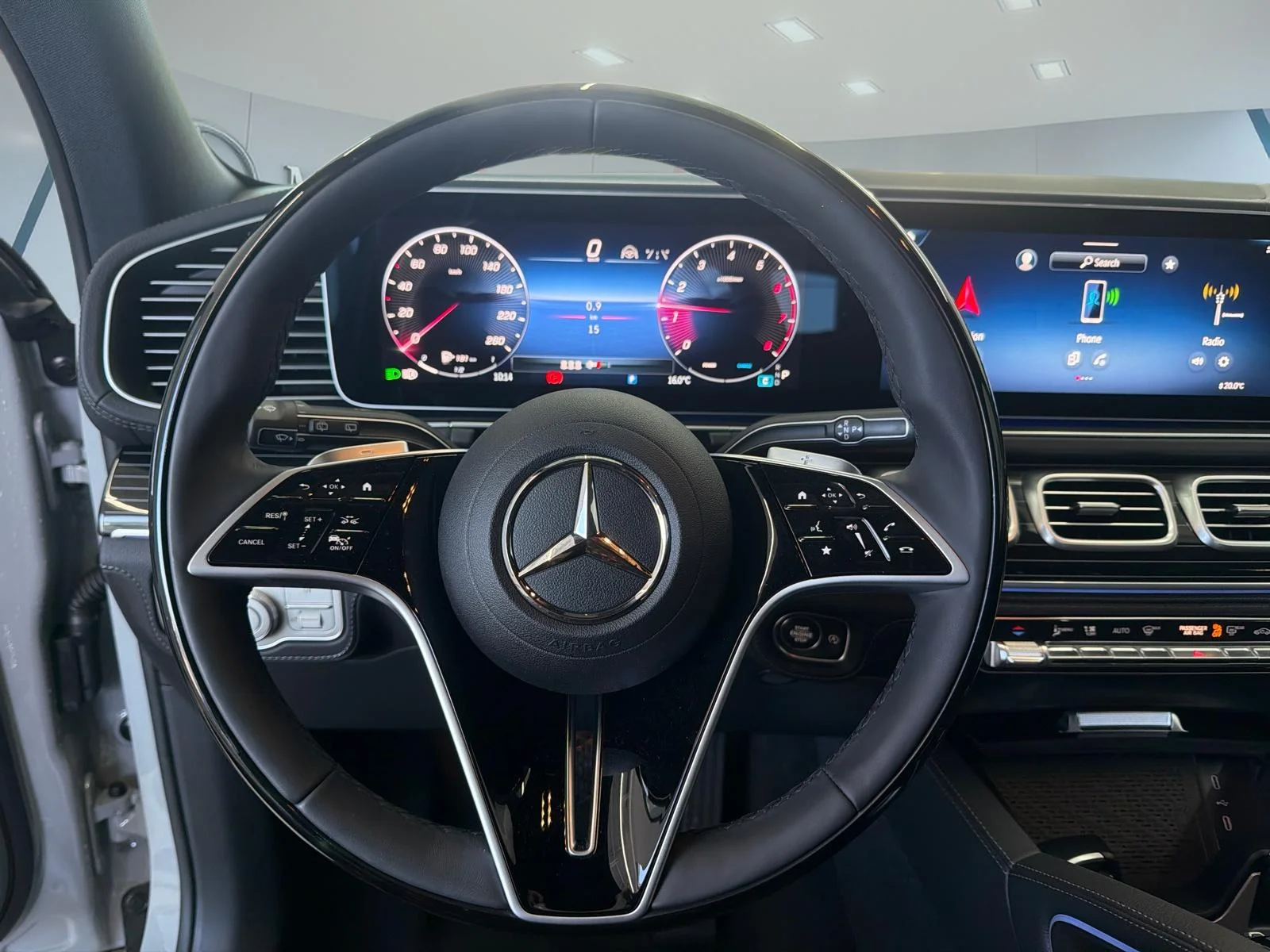 New 2026 Grey Mercedes-Benz GLE 450 4MATIC SUV image 14