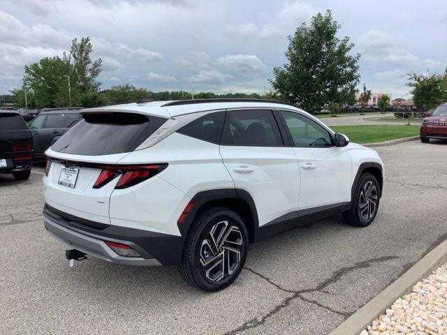 New 2026 White Pearl Hyundai SEL Plus image 4