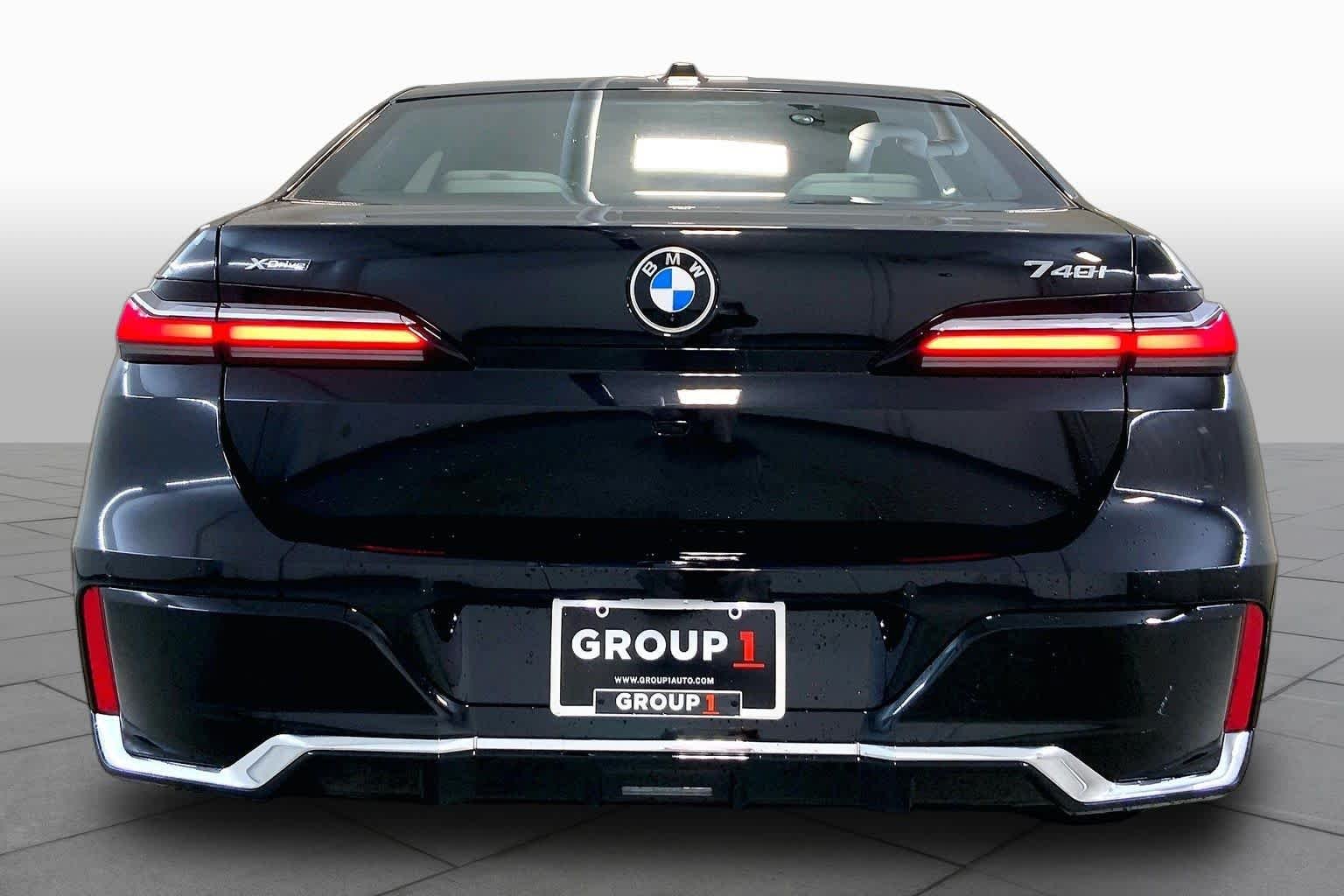 New 2026 Black Sapphire Metallic BMW 740i xDrive image 4