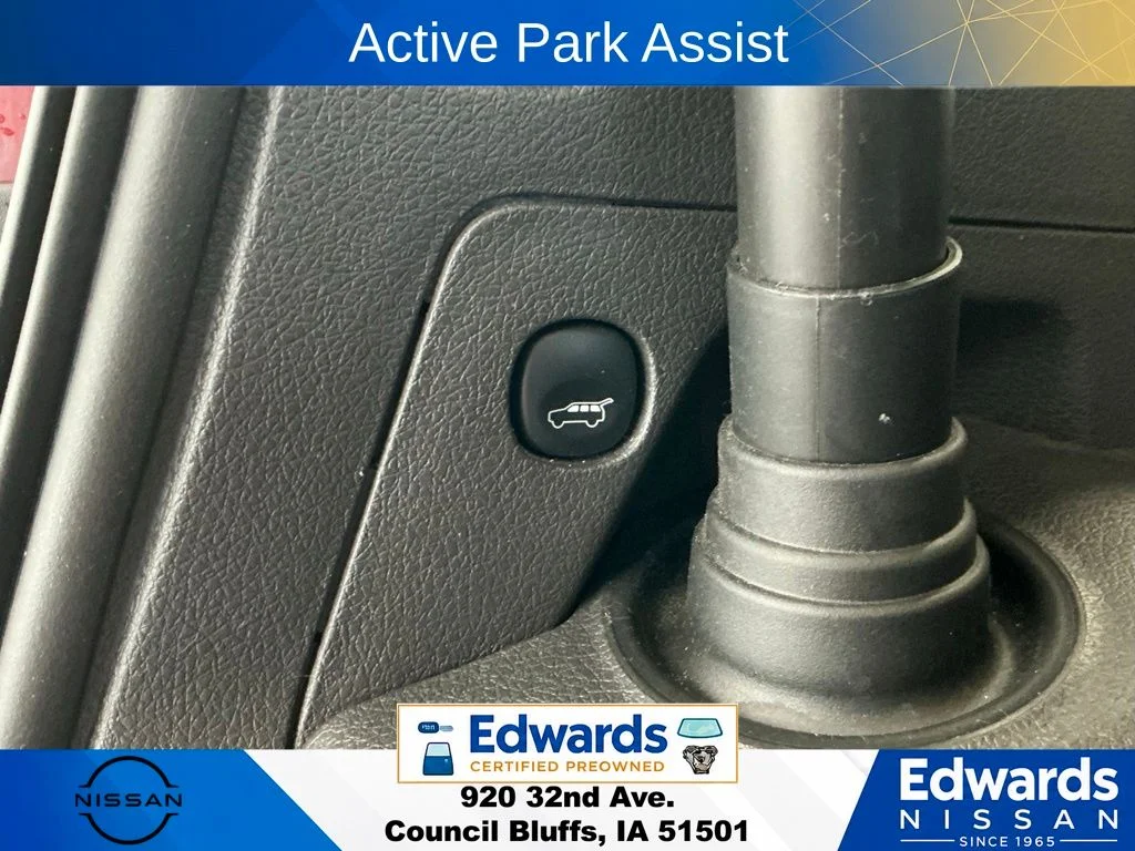 Used 2019 Red Ford Limited image 17