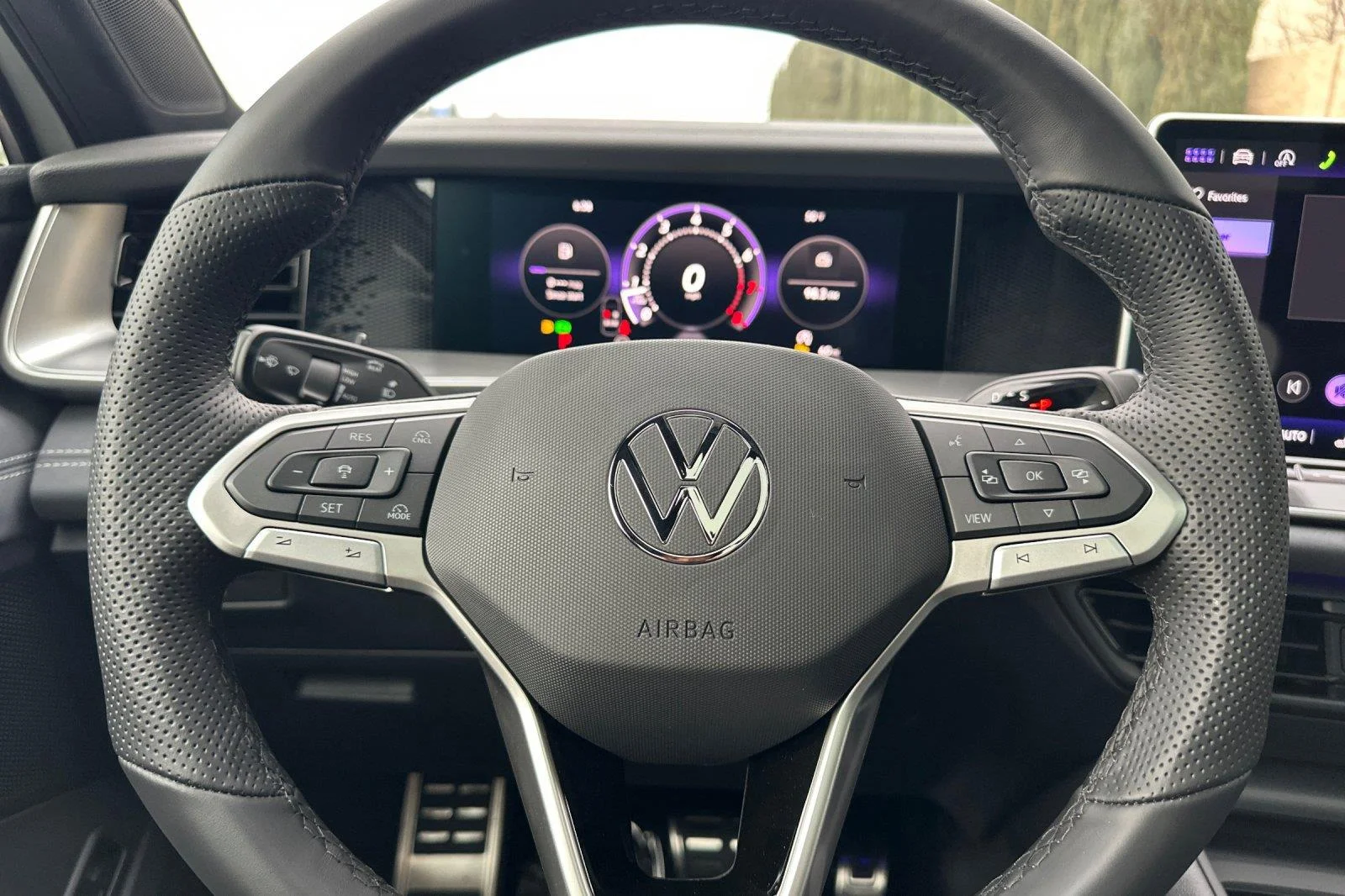New 2026 Opal White Pearl Volkswagen SE R-Line Black image 22