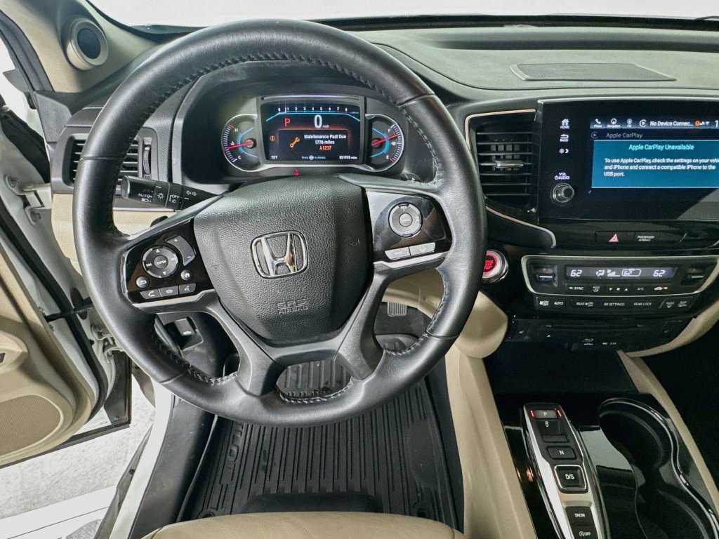 Certified Used 2021 Platinum White Pearl Honda Touring image 14