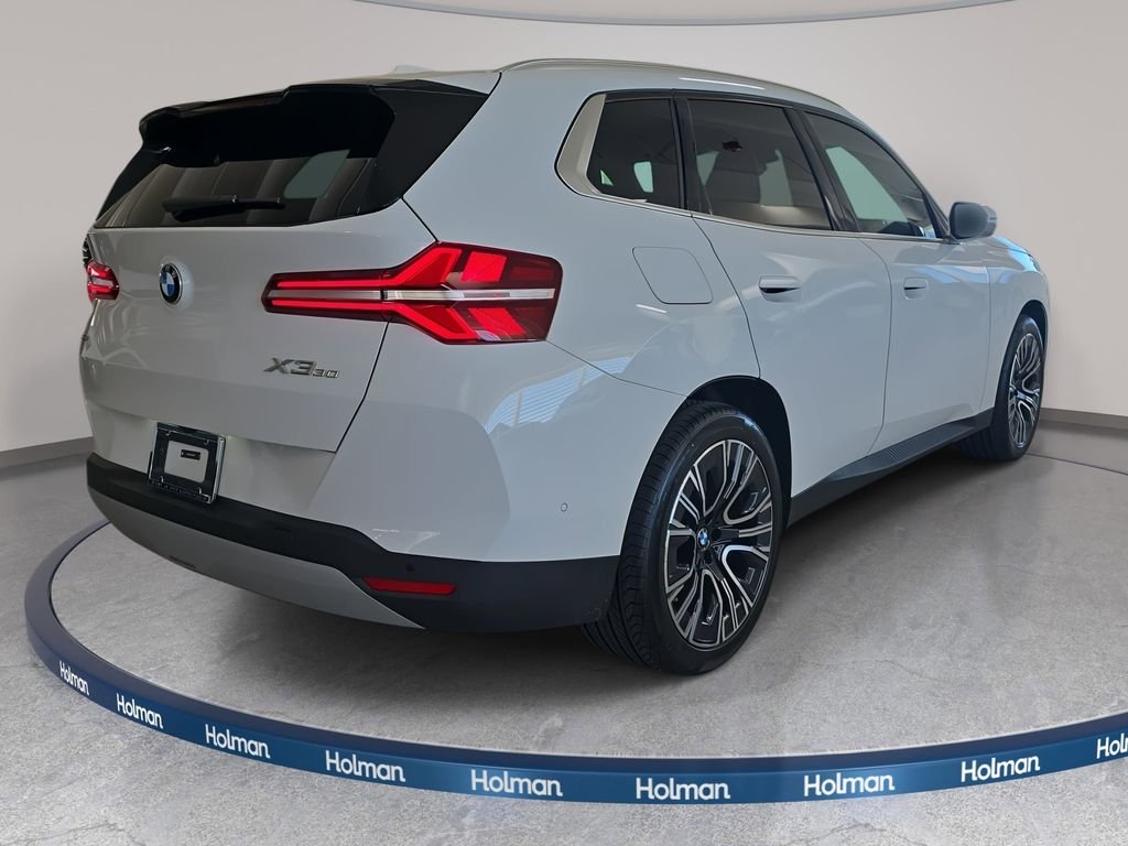 New 2026 Alpine White BMW 30 xDrive image 4