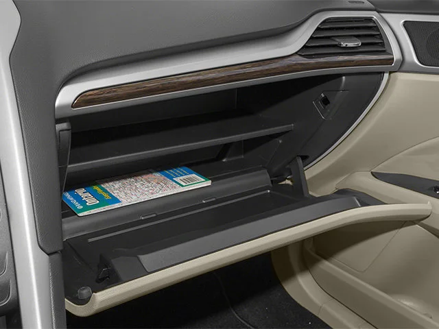 Used 2014  Ford S Hybrid image 16