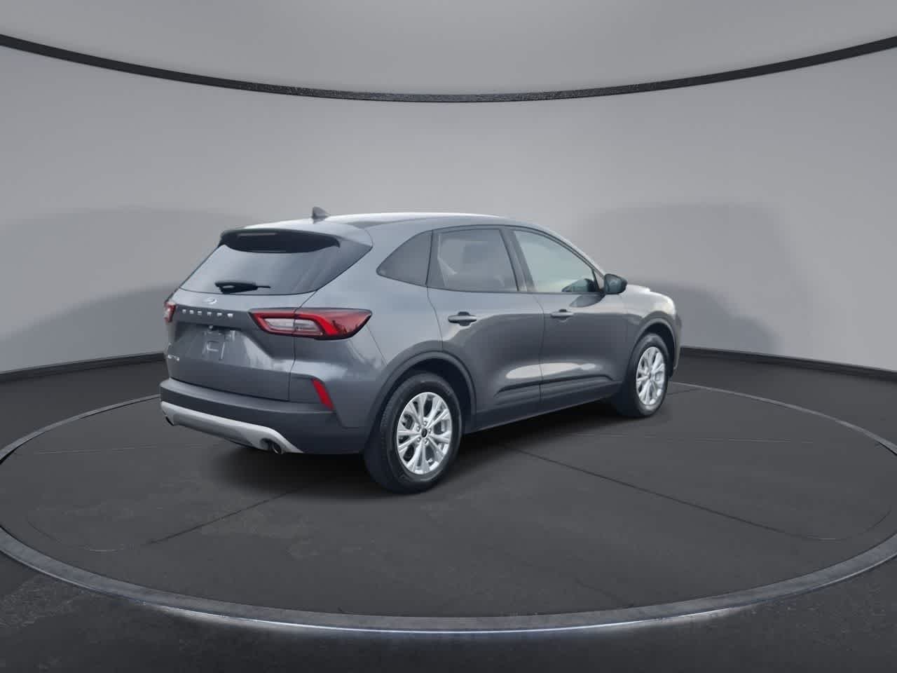 Used 2025 Light Blue Clearcoat Metallic Ford Active image 8