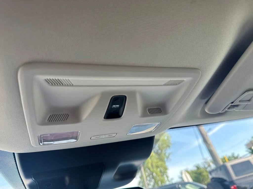 Used 2022 Blue Ford XLT image 23