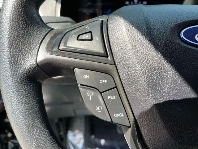 Certified Used 2024 Blue Metallic Ford SE image 31