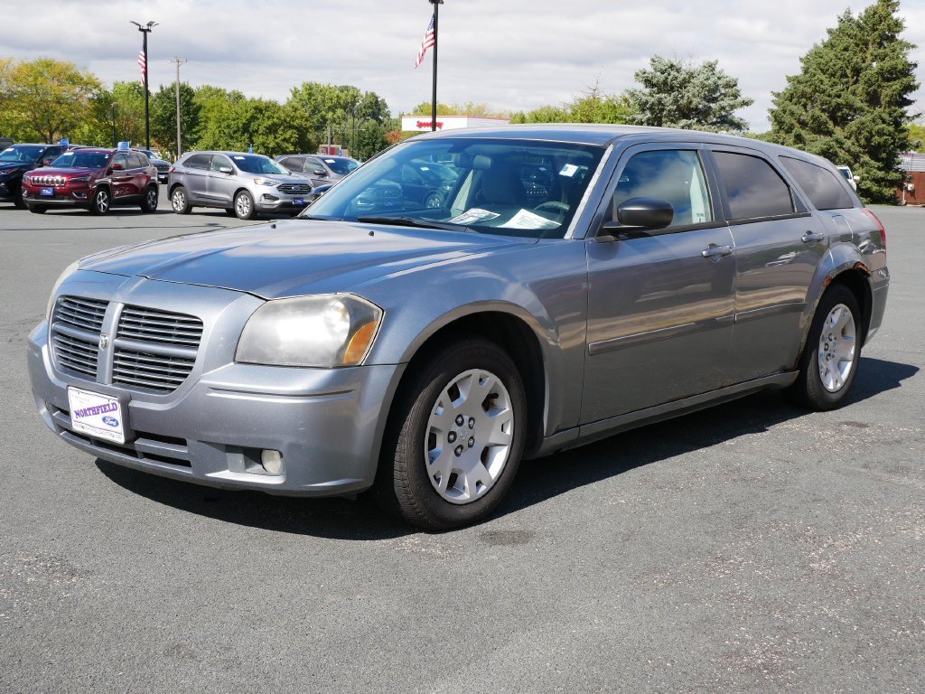 Used 2006 Silver Dodge Base image 4