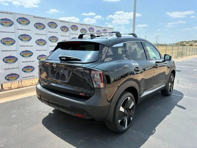 New 2026 Super Black Nissan SR image 4