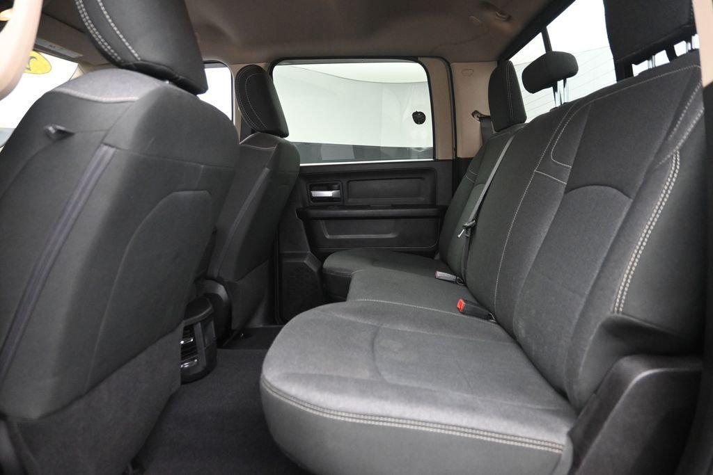 Used 2019 Silver Ram Tradesman image 12