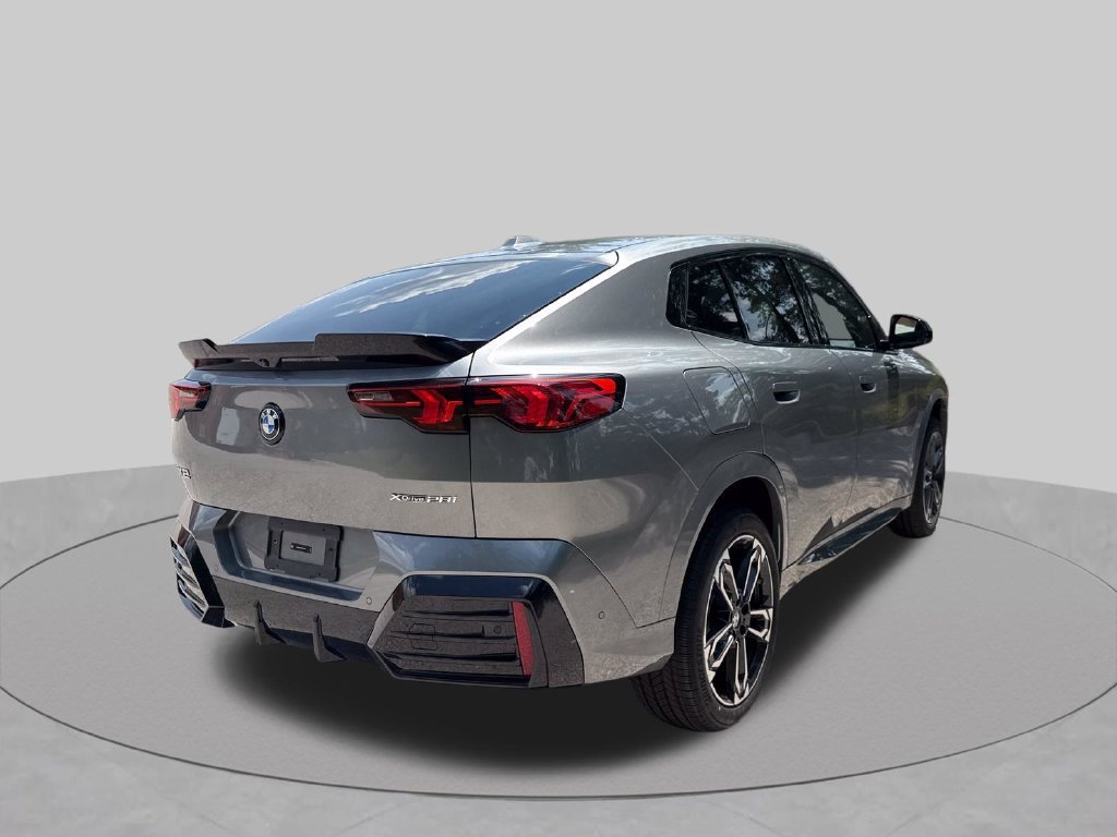 New 2026 Gray BMW xDrive28i image 5