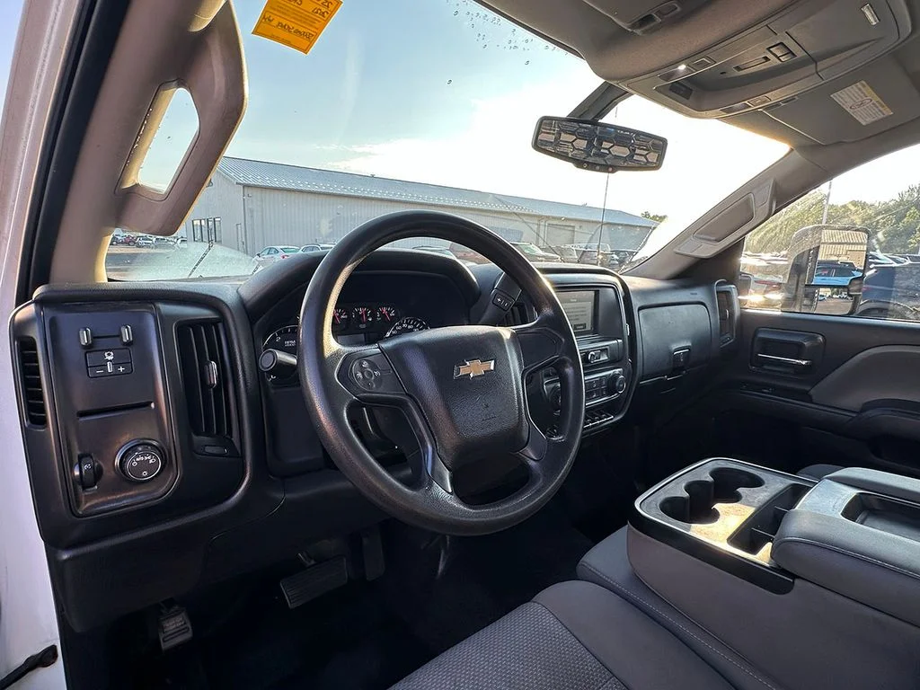 Used 2021 White Chevrolet Work Truck image 17