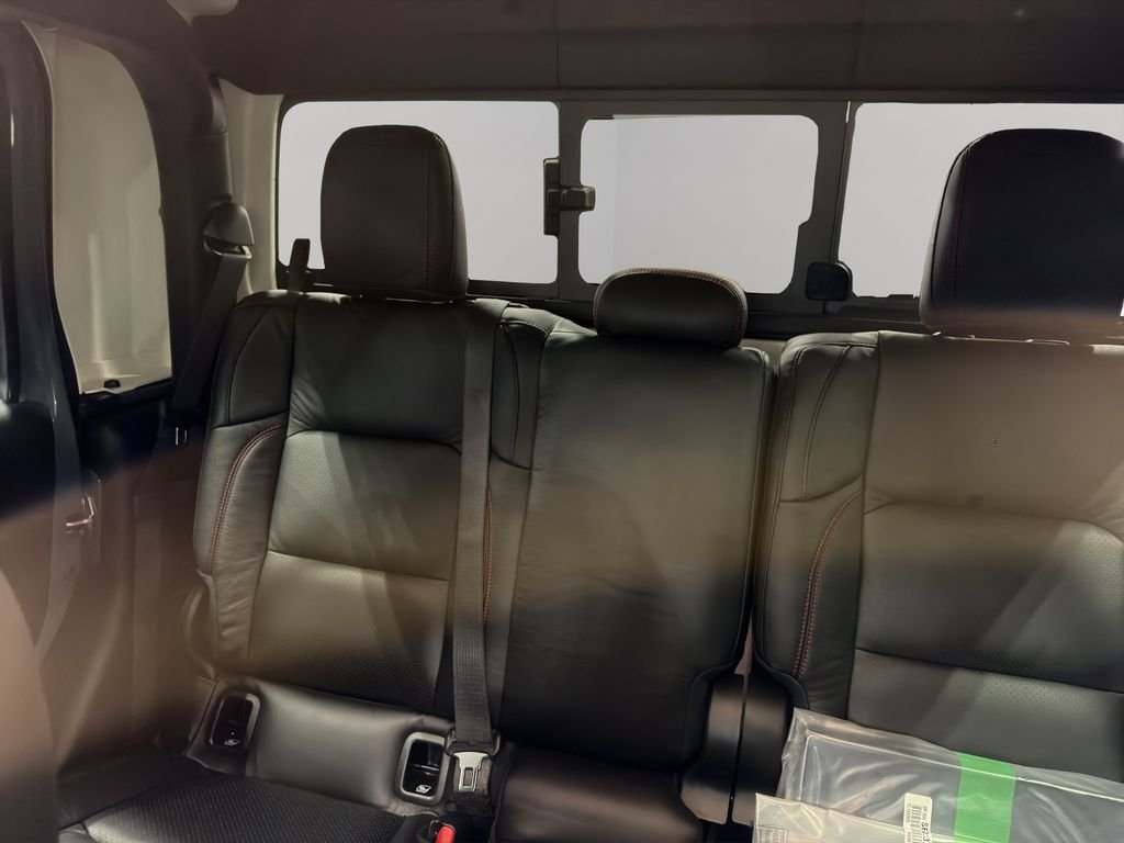 New 2026 Anvil Clearcoat Jeep Rubicon image 37