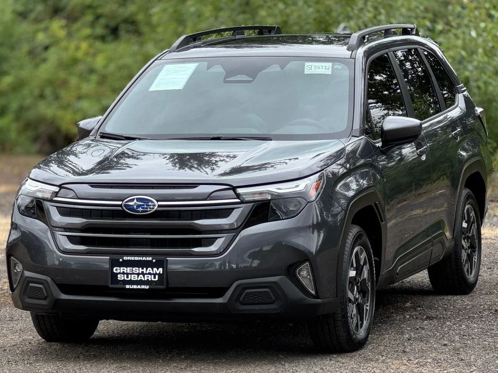 Used 2025 Magnetite Gray Metallic Subaru Premium image 3