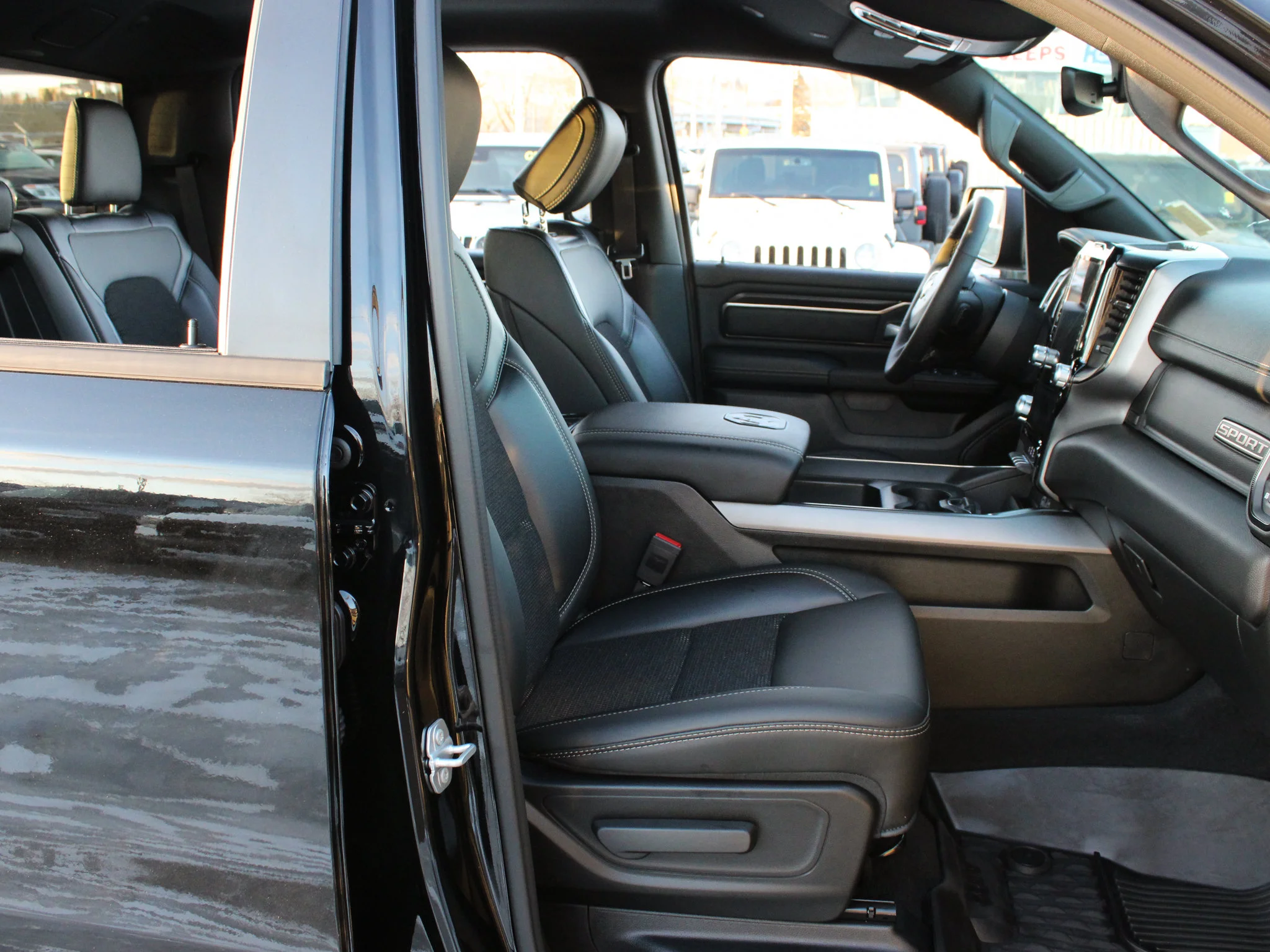 Certified Used 2025 Black RAM Sport * No Accidents | Heated Seats | 360 View Camera | Navigation | One Owner | Twin-Turbo | Alpine image 19