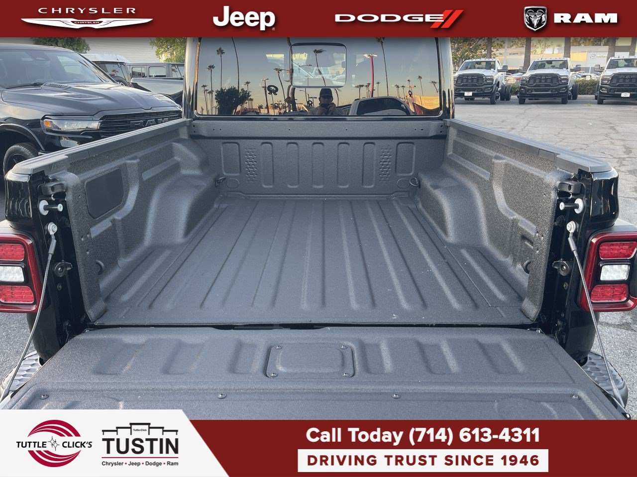 New 2026 Black Clearcoat Jeep Rubicon image 27