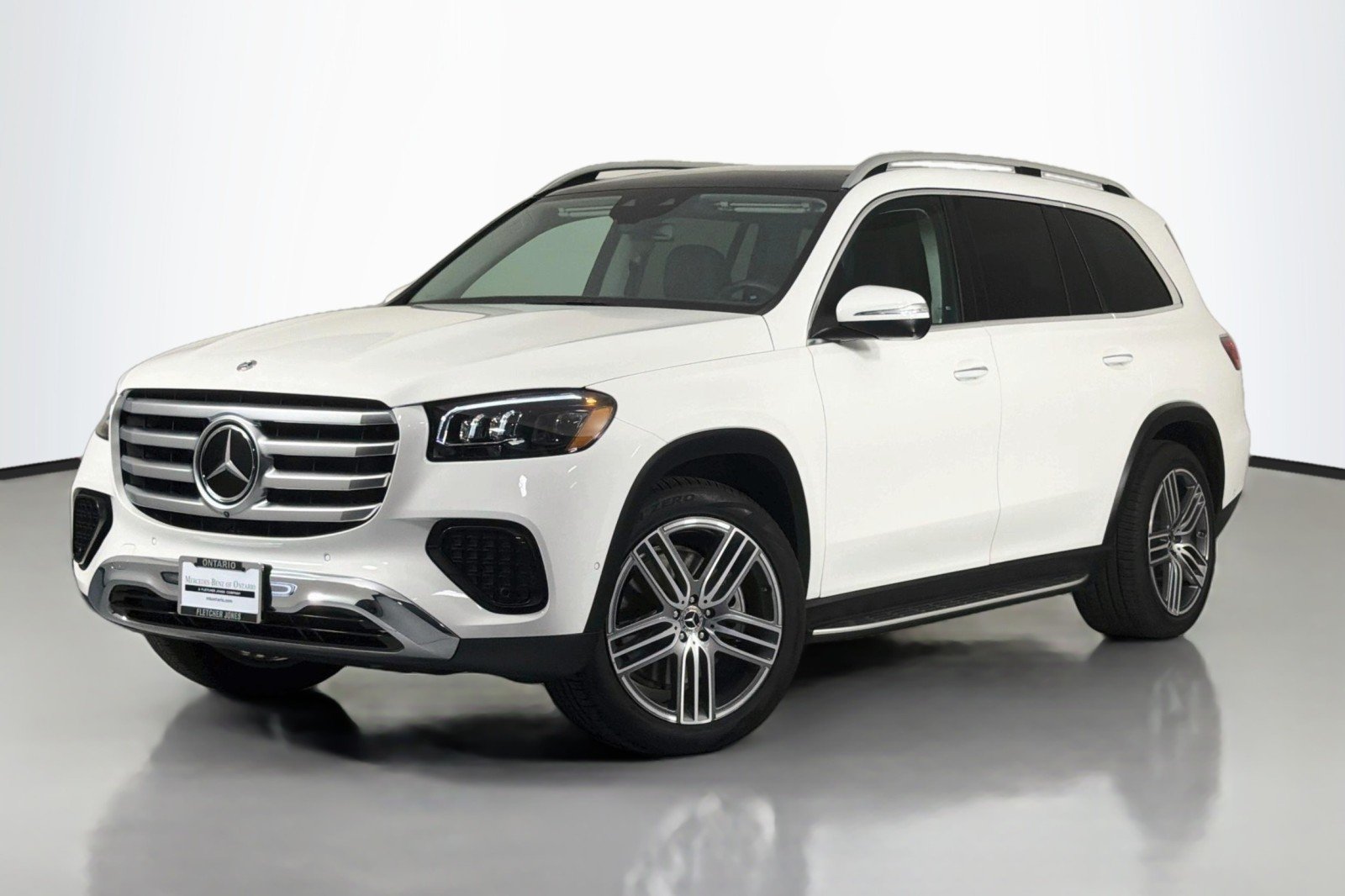 Certified Used 2026 Polar White Mercedes-Benz GLS 450 image 1